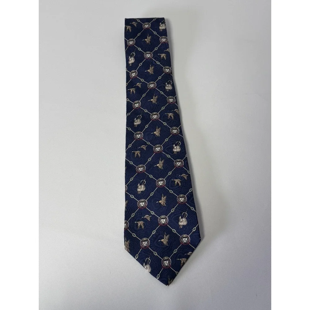 Hunt Club this vintage